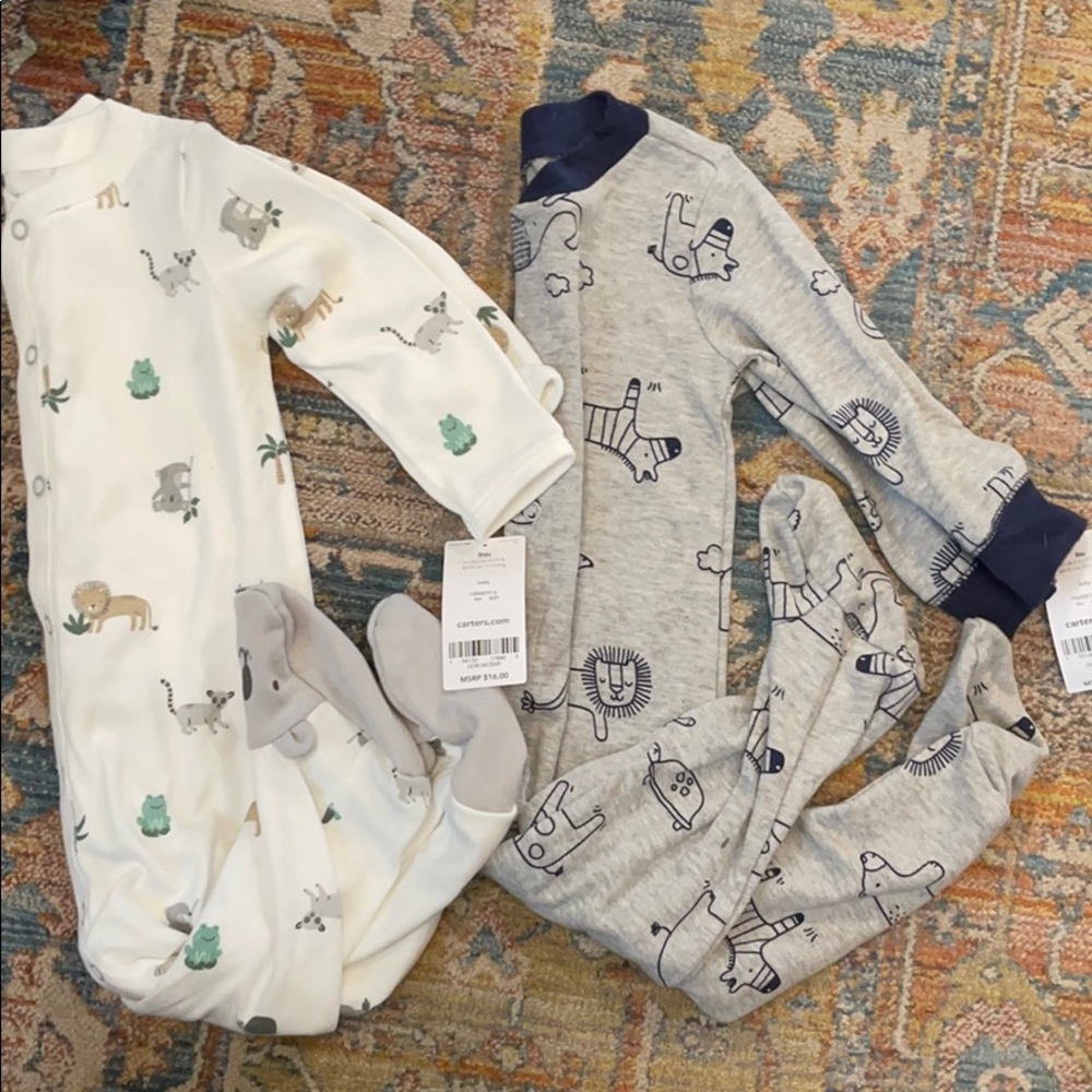 Carter’s pajamas with feet bundle